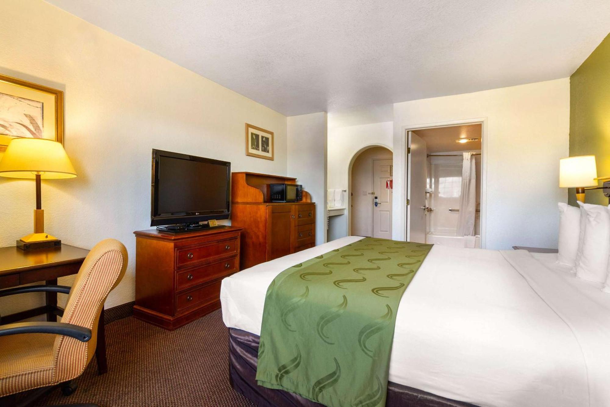 Rodeway Inn Auburn Εξωτερικό φωτογραφία
