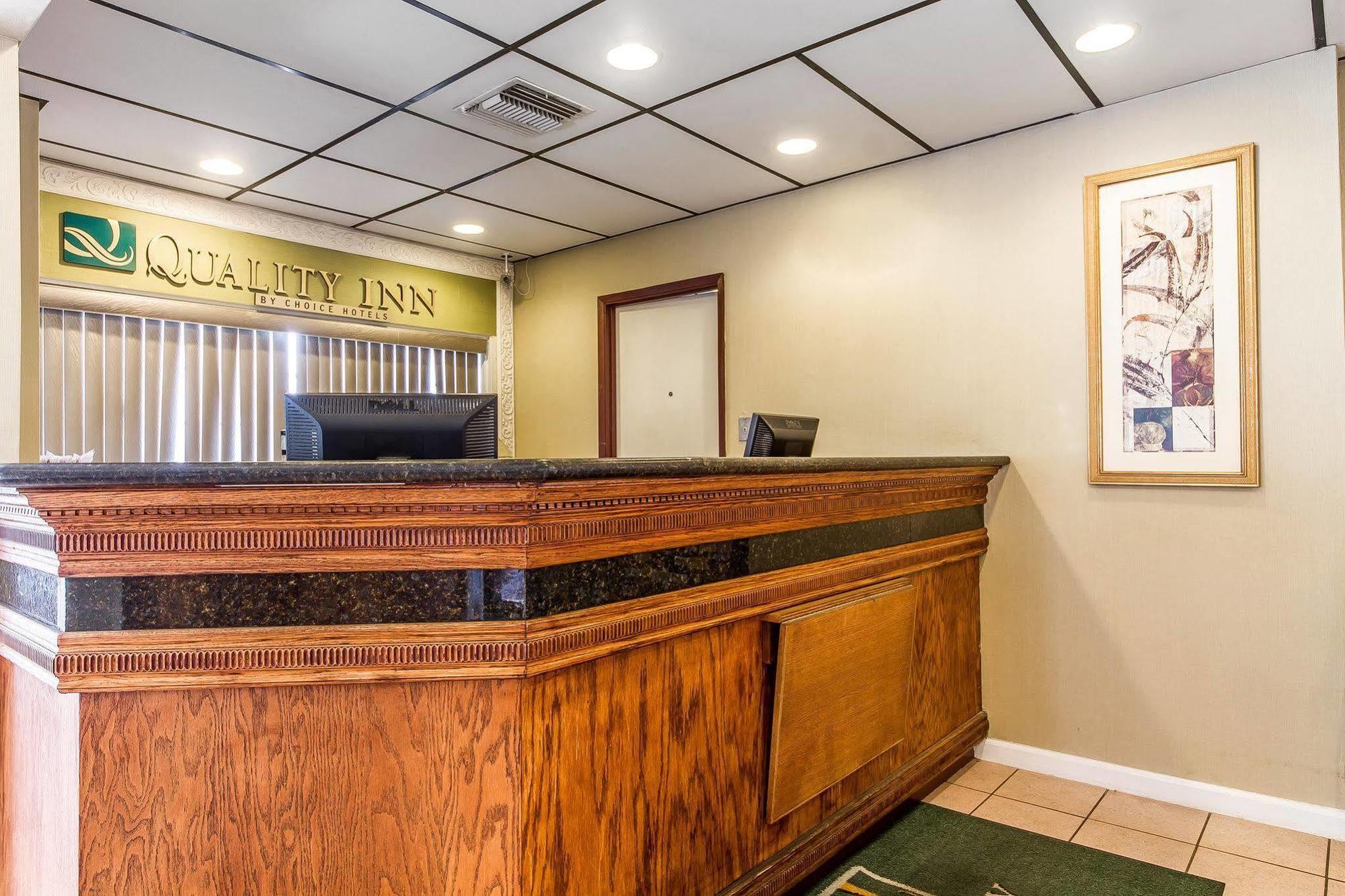 Rodeway Inn Auburn Εξωτερικό φωτογραφία
