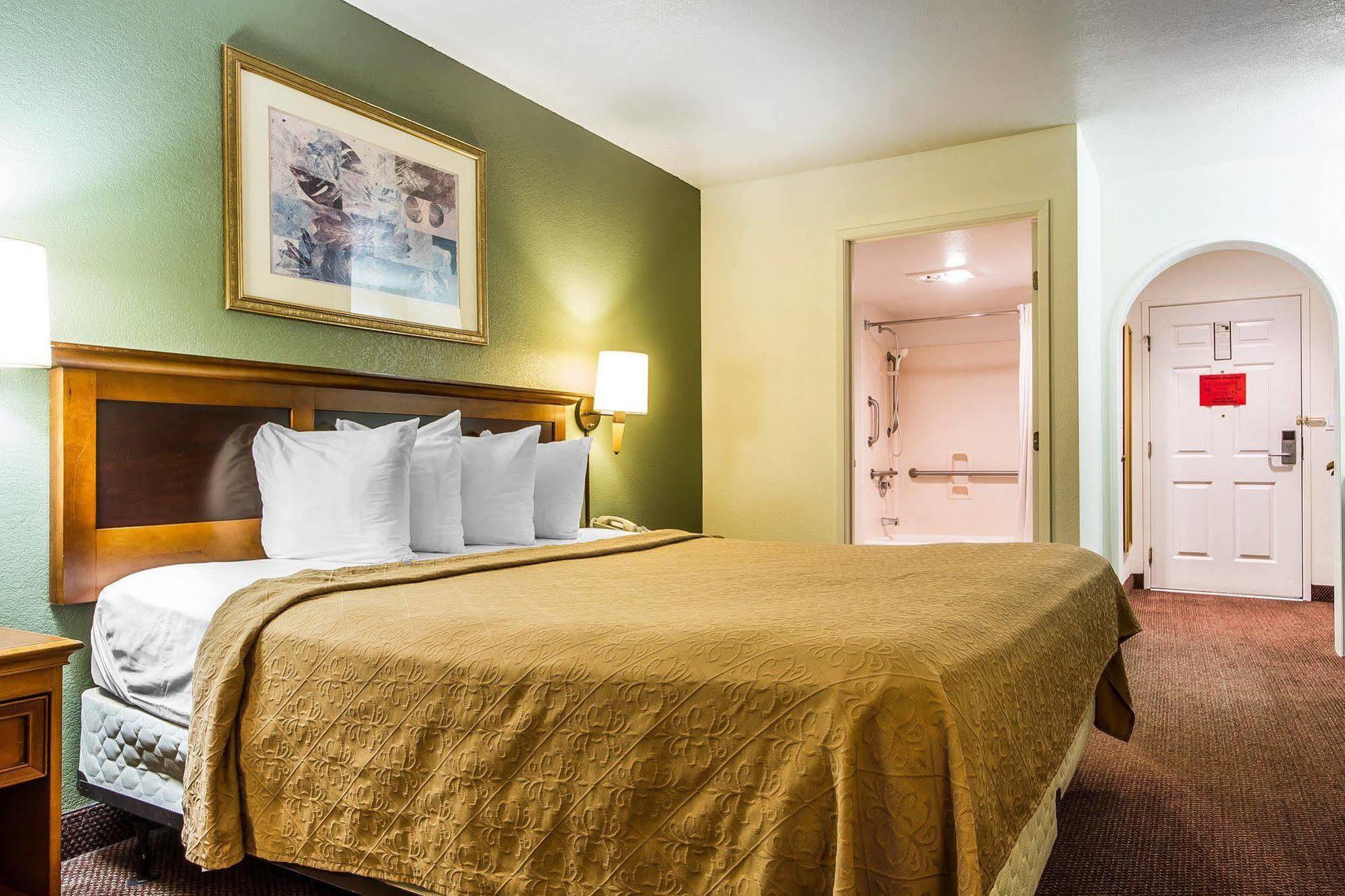 Rodeway Inn Auburn Εξωτερικό φωτογραφία