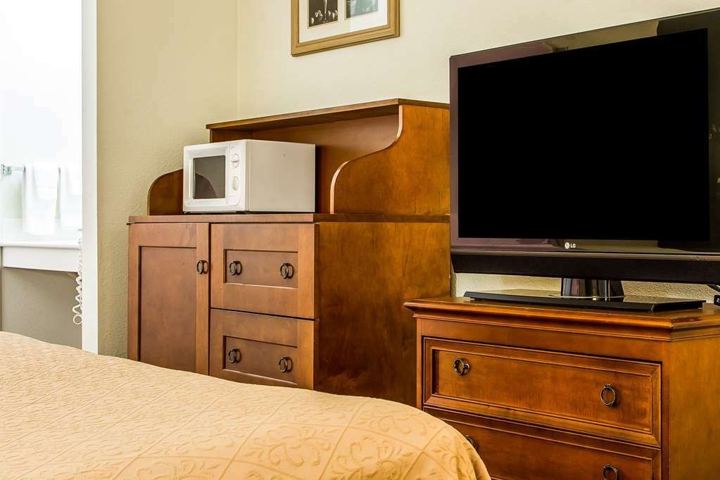 Rodeway Inn Auburn Δωμάτιο φωτογραφία